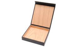 Etui à cigarillos en cuir noir